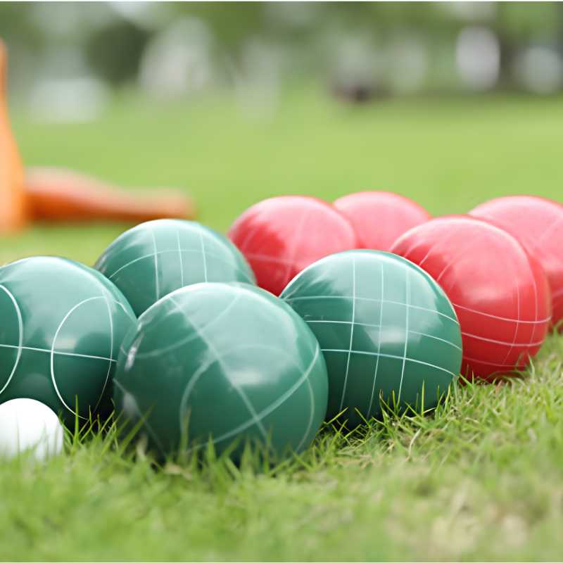 Bocce Resin 5 red, white and green resin bocce balls